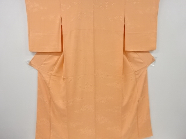 リサイクル　雲取りに麻の葉・青海波模様織り出し色無地着物